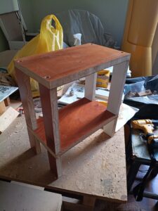 Movel de madeira - prateleira de 2 andares